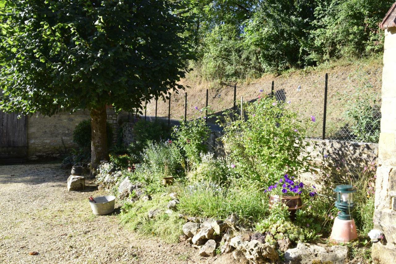 La Chabotine Bed & Breakfast Allas-Les-Mines ภายนอก รูปภาพ