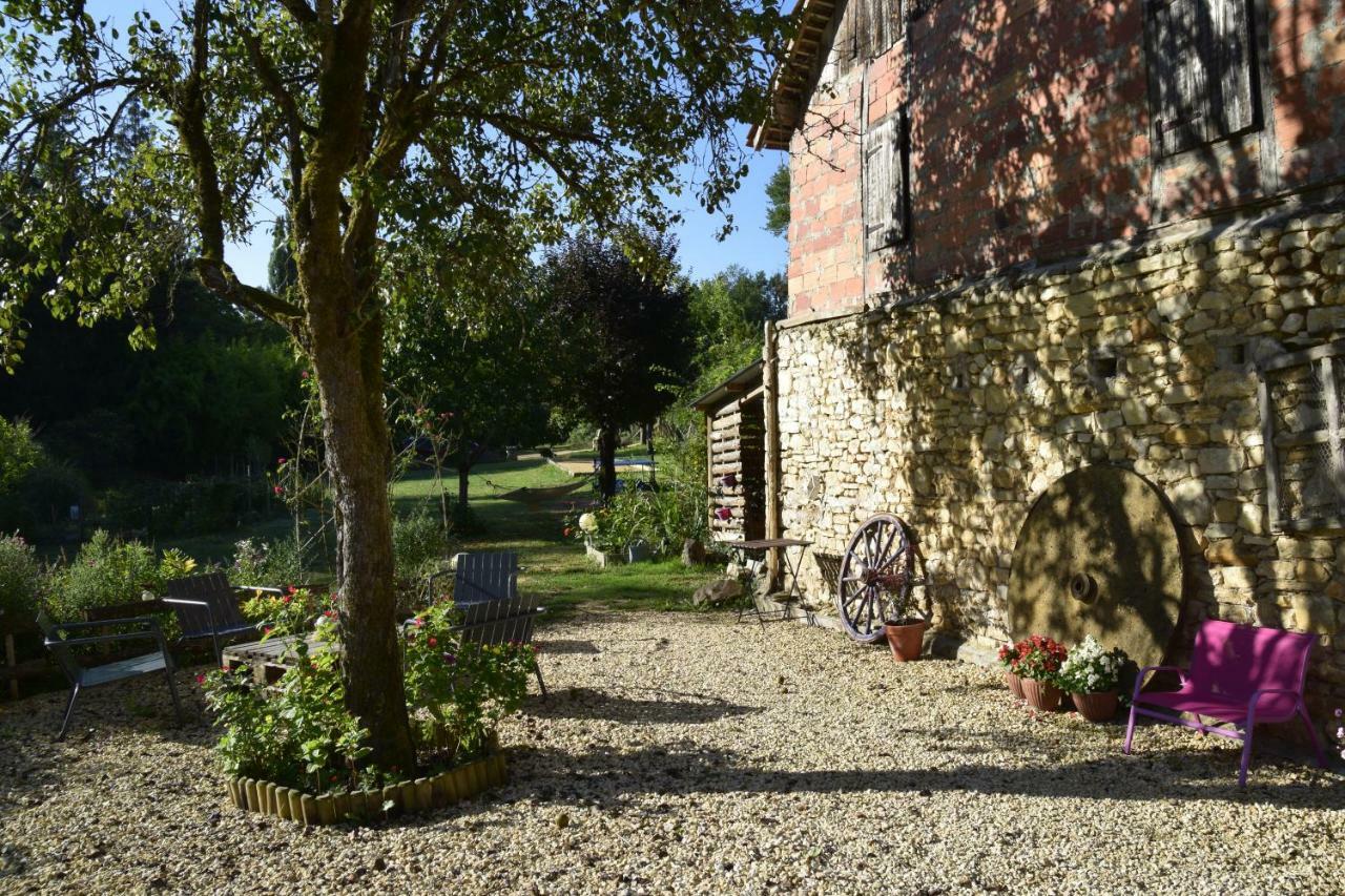 La Chabotine Bed & Breakfast Allas-Les-Mines ภายนอก รูปภาพ