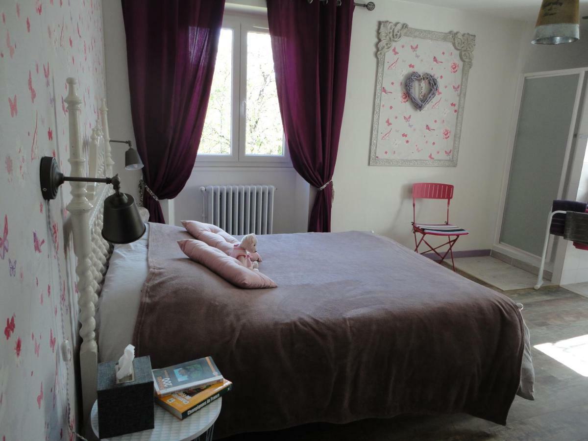 La Chabotine Bed & Breakfast Allas-Les-Mines ภายนอก รูปภาพ