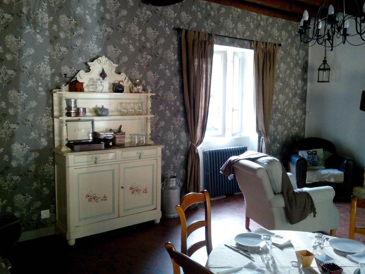La Chabotine Bed & Breakfast Allas-Les-Mines ภายนอก รูปภาพ