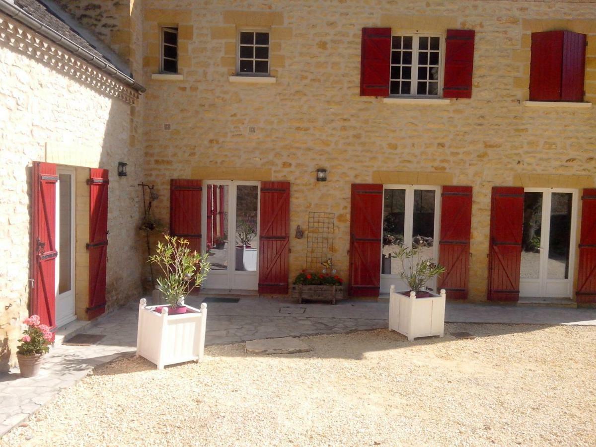 La Chabotine Bed & Breakfast Allas-Les-Mines ภายนอก รูปภาพ