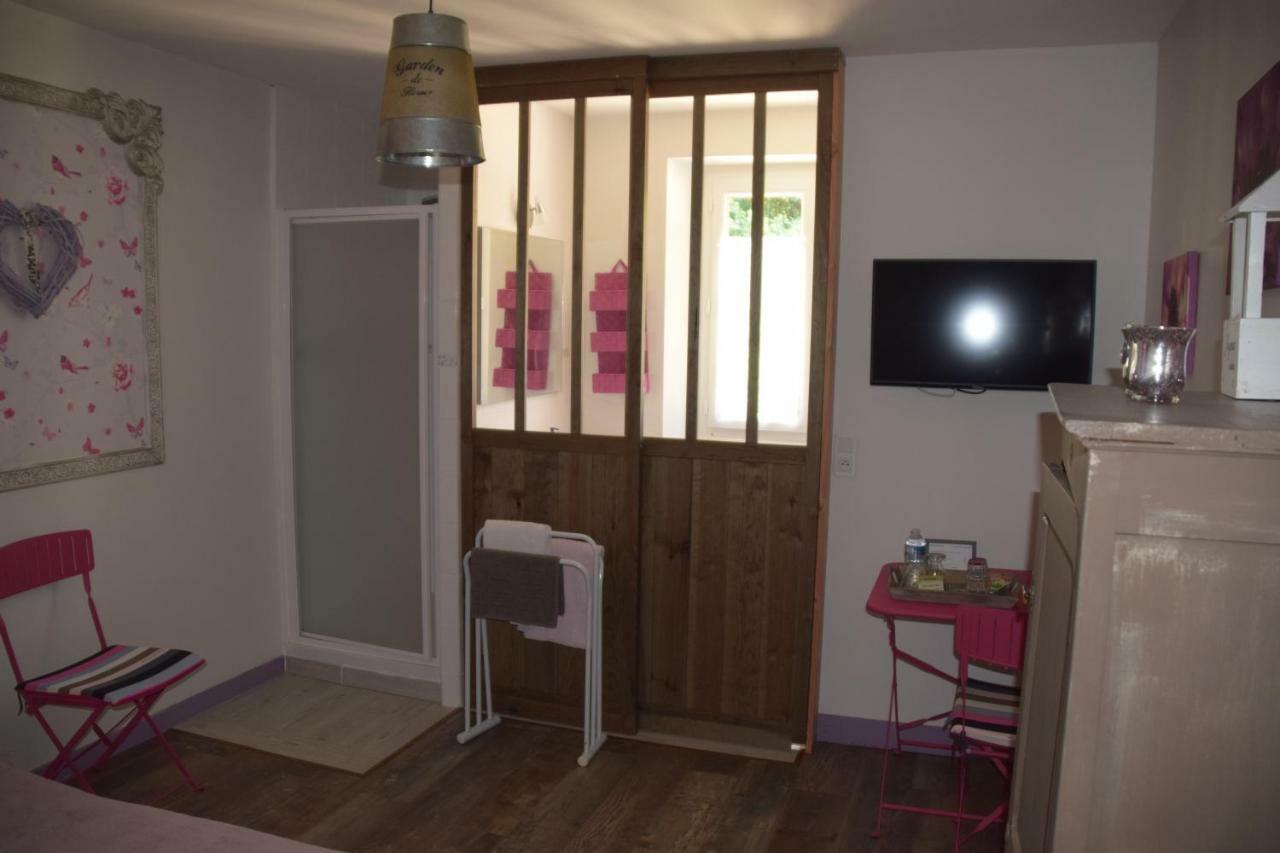 La Chabotine Bed & Breakfast Allas-Les-Mines ภายนอก รูปภาพ